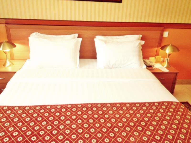 Oyo 297 California Hotel Dubai Eksteriør billede
